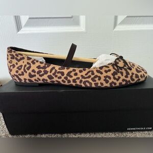 Kenneth Cole leopard print ballet flats with strap, NWT, size 9